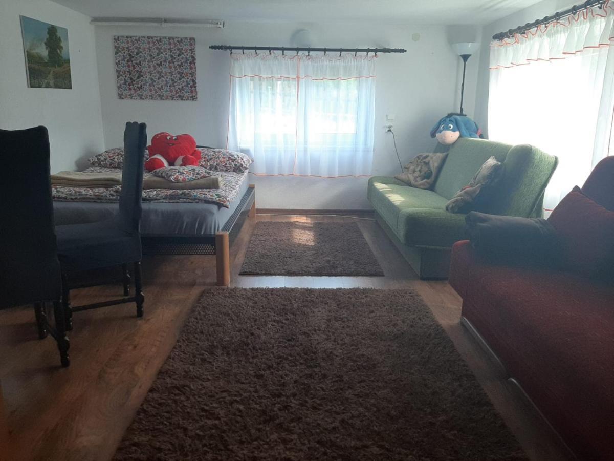 Dom Pod Mareszka Bed & Breakfast Bartne Exterior foto
